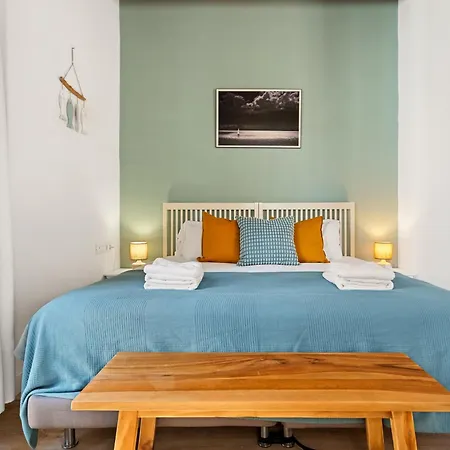 Apartment 22 *